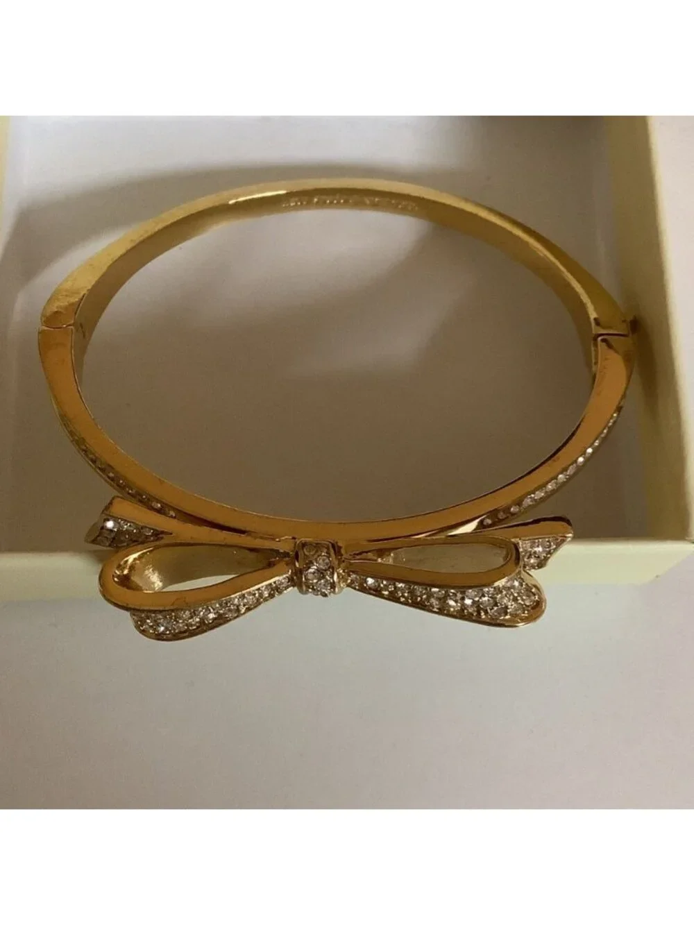 Kate Spade Love Notes Hinge Bangle Gold-Plated Metal With Pave Crystals W/Clasp - Picture 4 of 6